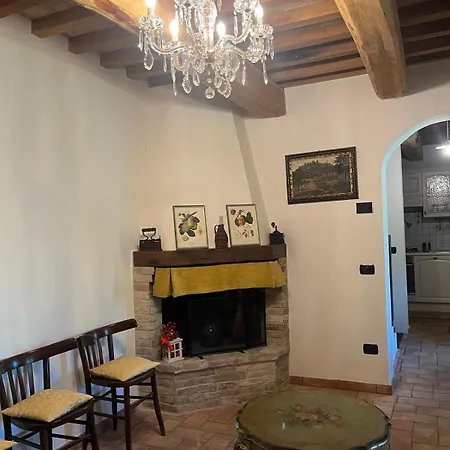Casa vacanze Il Posto Delle Viole Cagli